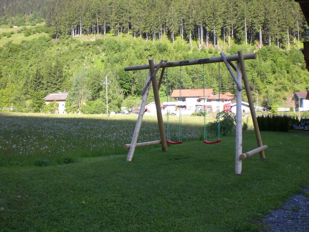 Landhaus Auen Apartment Neustift im Stubaital Exterior photo