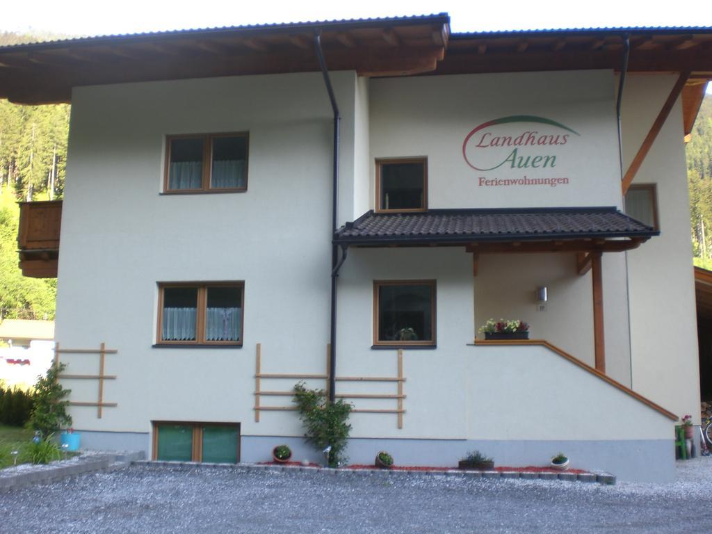 Landhaus Auen Apartment Neustift im Stubaital Exterior photo